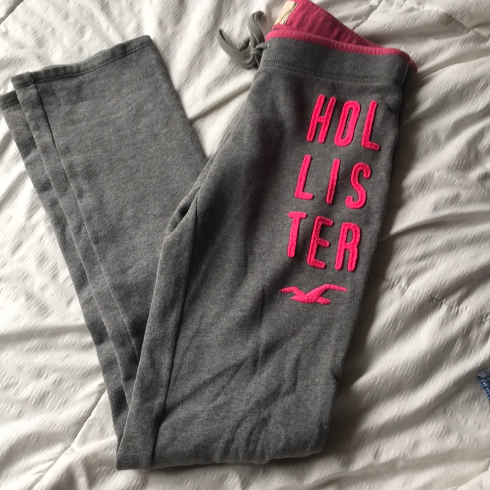 HOLLISTER- sweatpants